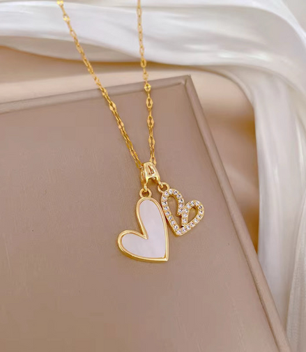 Fashion Gold Chain Necklace with Two Heart Pendant