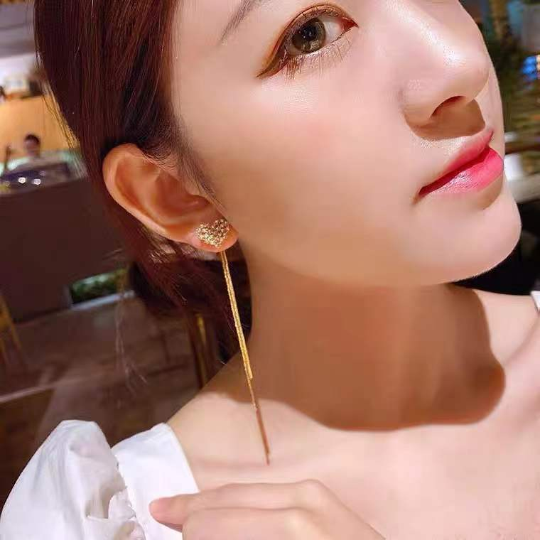 Sparking Dangling Heart Shape Earrings