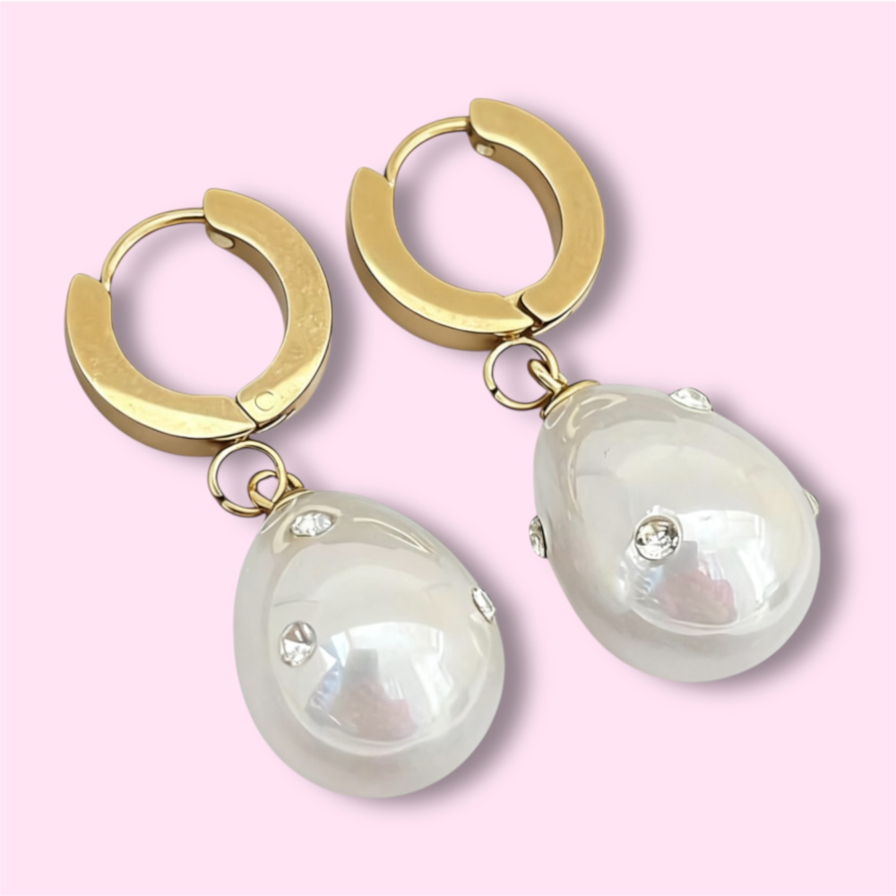 Golden hoop clasps Pearl Earrings