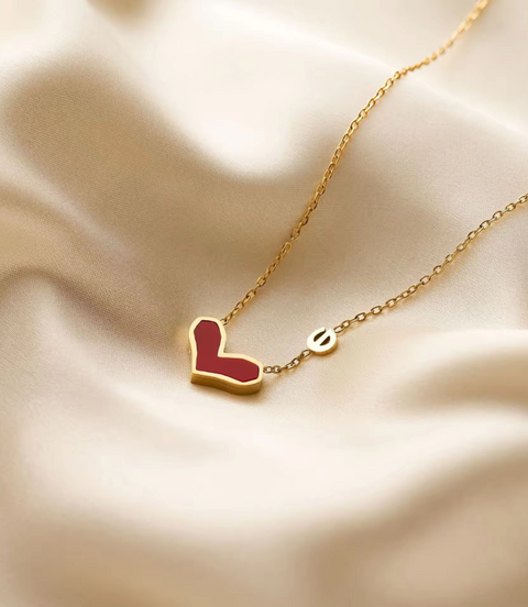 Fashion Gold Chain Necklace with Red Heart Shape Pendant